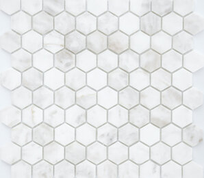 Фото Dolomiti bianco MAT hex 18x30x6 caramelle